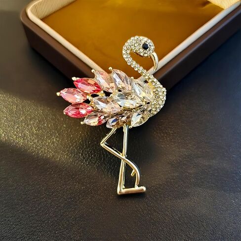 Elegant Pink Flamingo Brooch Pin for Women Crystal Rhinestone Animal Lapel Pin Fashion Jewelry Accessory in Kuwait