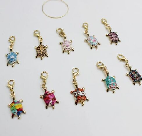 10pcs Turtle Keychain Set Cute and Stylish Multiple Styles Suitable for Decorating Backpacks Wallets Handbags in Kuwait