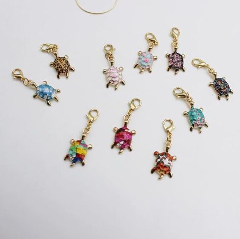 10pcs Turtle Keychain Set Cute and Stylish Multiple Styles Suitable for Decorating Backpacks Wallets Handbags in Kuwait