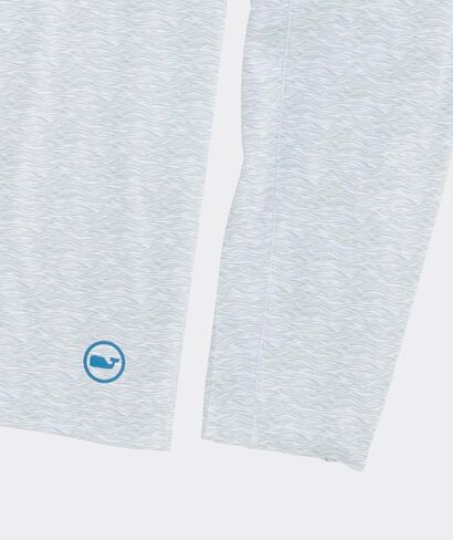 vineyard vines Sun Tech Hoodie Tee in Saudi Arabia