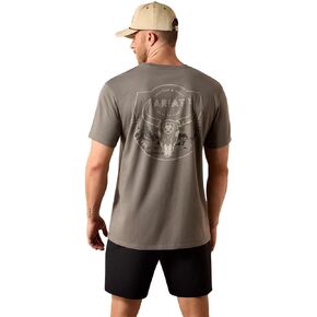 ARIAT Men's Desert Badge Tradition Classic Fit T-Shirt in Kuwait