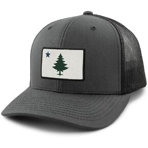 Vintage Maine Flag Classic Snapback Trucker Hat in Saudi Arabia