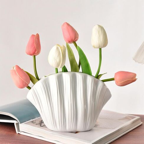 7.5 Inch Mini Shell Vase for Dried Flowers Boho Plastic Coastal Vase Seashell Shaped Decorative Flowers Planter for Beach Wedding Centerpiece Table Decorations Home Bedroom Living Room Decor in Saudi Arabia
