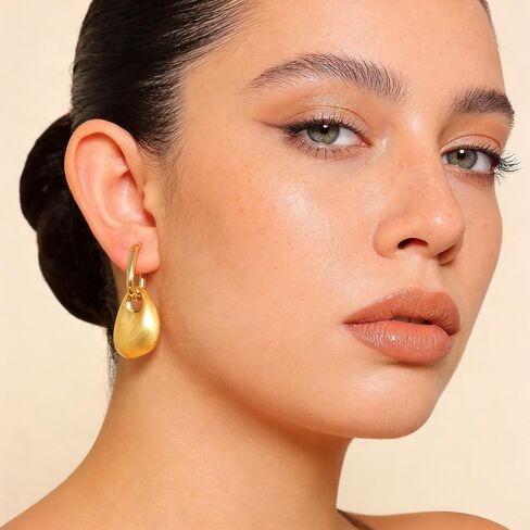 YUJIE أقراط طارة ذهب للنساء مع سحر هندسي 18K مطلية بالذهب حصاة استرخى أقراط الحد الأدنى بيان مجوهرات in Kuwait