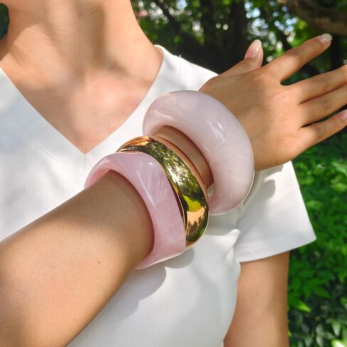 CJIAYUJEW Chunky Bangle Bracelets Set for Women 3pcs Colorful Wide Resin Geometric Bangles Trendy Statement Acrylic Stackable Bracelet Jewelry Gift in Kuwait