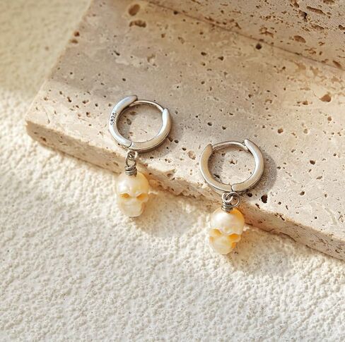 Dainty Skull Pearl Huggie Hoop Earrings, Hand-Carved Freshwater Pearl Skull Dangle Earrings, 925 Sterling Silver Rhodium Plated Gothic Hoop Earrings for Women in Saudi Arabia