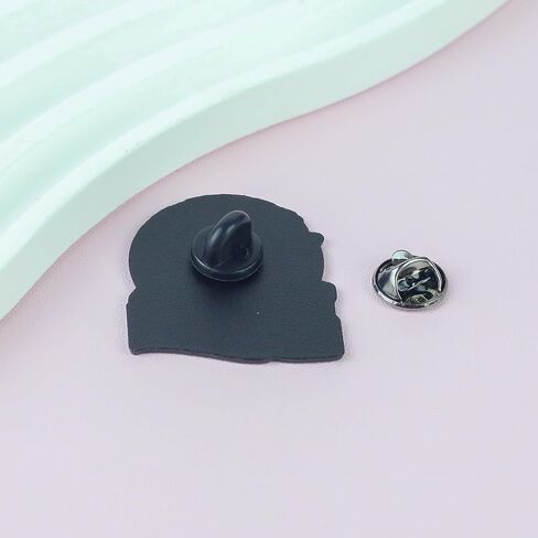 Oh Look Nobody Gives A Sht Pin Brooch, 1950s Housewife Meme Enamel Pin,Gift For Sarcastic Friend Sassy Girl Women, Internet Meme Brooches, Vintage Lady Attitude Lapel Badge, Dark Humor Accessories in Kuwait