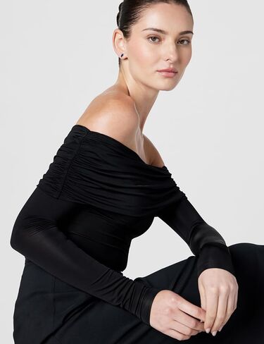 Kate Spade New York Signature Solitaire Studs، ياقوتي/فضي، زجاج، أقراط مرصعة in Kuwait