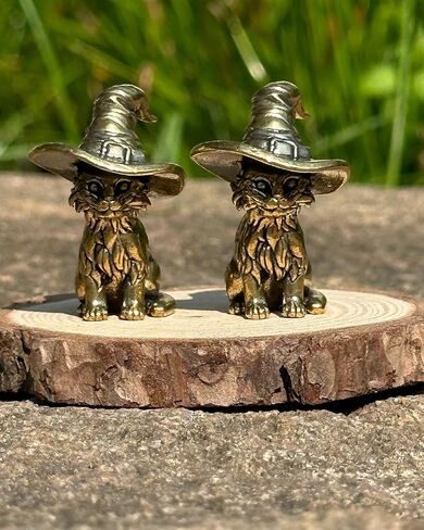 2PCS Witch Cat Figurines - Handcrafted Mini Brass Cat Statue with Wizard Hat, Vintage Witch Decor & Brass Home Decor for Shelf, Desk, Unique Gothic Gift in Saudi Arabia