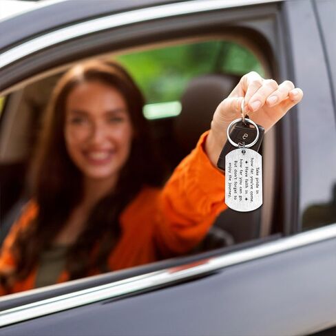 HYHYDHP Be A Wolf Keychain - Inspirational Wolf Gifts for Men Boys, Double Sided Stainless Steel Key Chain, Perfect for Son Brother Friend Graduation Birthday Gift in Saudi Arabia