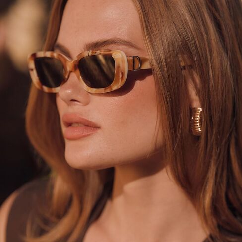 DIFF Daphne Designer نظارات شمسية مستوحاة من التسعينيات للنساء | حماية مستقطبة من الأشعة فوق البنفسجية 400 | سلحفاة مذهبة + بني عاجي كورسيدي in Kuwait