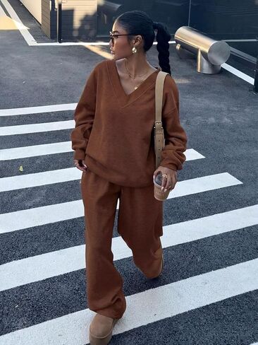 Womens 2 Piece Set Lounge Outfits - Long Sleeve Pullover Sweatsuit Wide Leg Pants with Pockets Tracksuit Jogger Loungewear in Kuwait