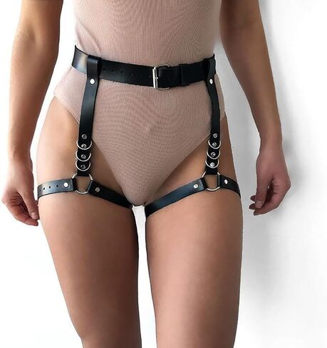 Punk Leather Waist Belt For Women Adjustable Y2k Gothic Thigh Body Chain Belt Accessories Jewelry For Girls in Kuwait