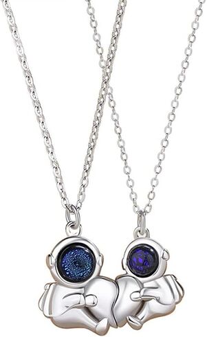Astronaut Necklace for Couples Best Friend Mutual Attraction Connect Together Matching Promise Astronauts Embracing Heart Pendant Necklace for Him and Her Set (Silver) in Saudi Arabia