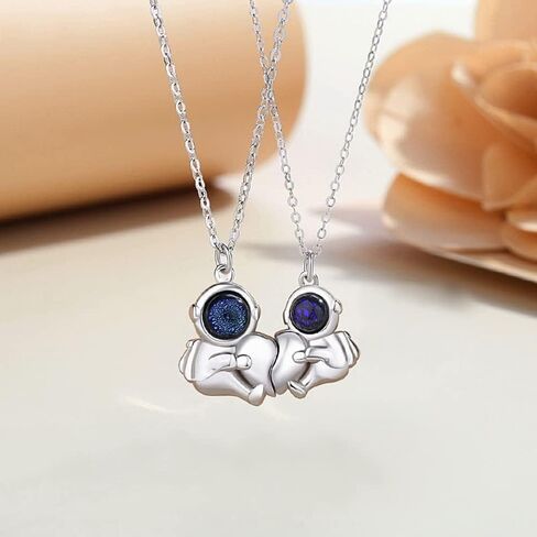 Astronaut Necklace for Couples Best Friend Mutual Attraction Connect Together Matching Promise Astronauts Embracing Heart Pendant Necklace for Him and Her Set (Silver) in Saudi Arabia