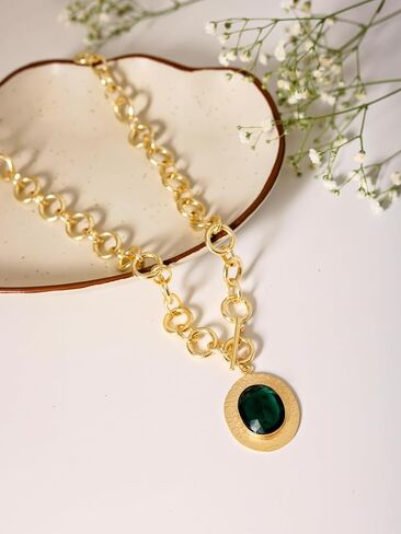Namami Gold Oval Toggle Necklace for Women | 18K Gold Plated Brass Link Chain Necklace with Green Hydro Glass Pendant | Anti-Tarnish & Hypoallergenic Statement Jewelry for Parties, Travel & Gifting in Saudi Arabia