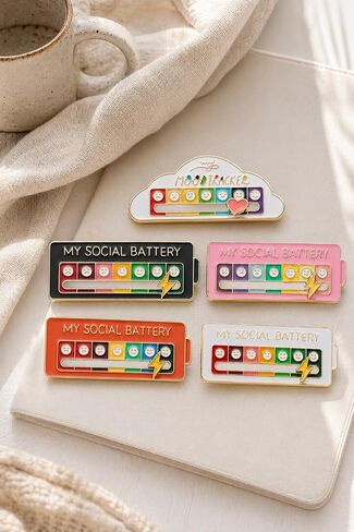 COTATI 5Pcs Social Battery Pin, Interactive Social Battery Slider Pin Set, Funny Mood Tracker Indicator Badge for Backpacks Jackets, Creative Enamel Lapel Brooch Pins in Saudi Arabia