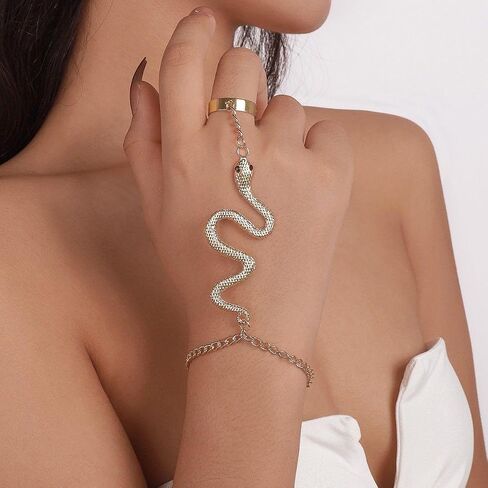 AIBFRID Gold Snake Finger Ring Bracelet for Women, Adjustable Serpent Hand Chain Jewelry, Vintage Boho Slave Bracelet Hand Harness with Textured Scale Detail, Gothic Hip Hop Accessory for Women in Saudi Arabia