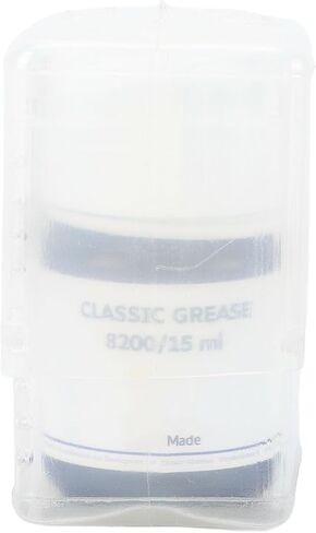 Professional Grade 8200 Watch Oil, Stable Film Synthetic Lubricating Oil for Mechanical Watches, Component Protective Watchmaker in Kuwait