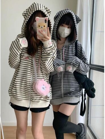 Y2K Sweet Wind Strawberry Cat Printed Striped Hoodie Women's Cute Cat Ears Hoodie Loose Top in Saudi Arabia