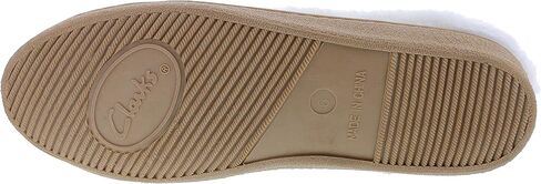 شبشب Clarks نسائي من الفرو الصناعي للاستخدام الداخلي والخارجي (11 M US، جلد سويدي البقر الكونياك) in Kuwait