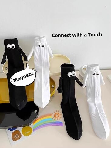 1 Pair Magnetic Holding Hands Socks, Funny Holding Hand Socks, Easter Valentines Day Gifts for Women, Men, Couples in Kuwait