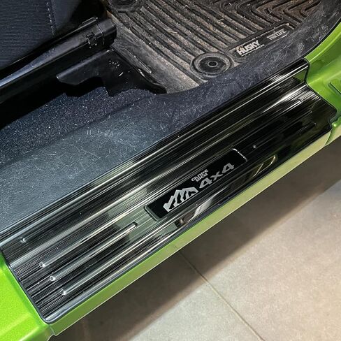 4PCS Door Sill Protector for Jeep Wrangler JL JLU 2018-2024/Jeep Gladiator JT 2020-2024 Accessories Stainless Steel Front Door Car Pedal Kick Protection (4PCS-4 Door-Carbon Fiber) in Saudi Arabia
