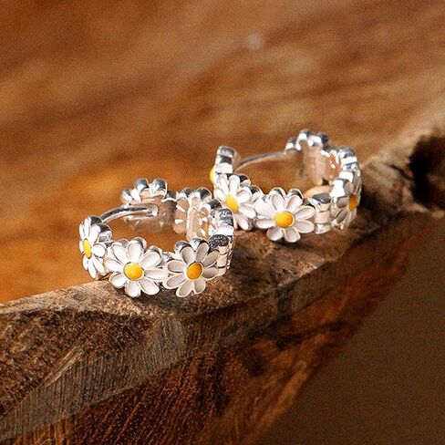 Sweet Daisy Flower Hoop Earrings for Women in Kuwait