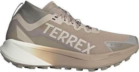 حذاء رياضي للجري Terrex Agravic GTX Trail من أديداس للرجال - بني in Kuwait
