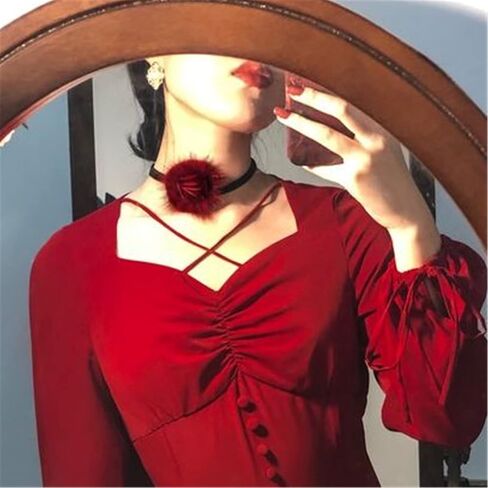 MLN1 Real Mink Fur Red Rose Necklace For Women Real Leather Ribbon Clavicular Chain Luxury Fur Flower Accessory Furry Fur Party Necklaces in Saudi Arabia