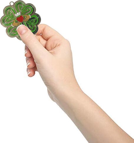 Hat Shark Irish Claddagh Ring w/Celtic Weave & Lucky Four Leaf Clover - Enamel Metal Pendant Key Chains in Kuwait