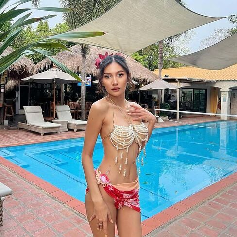 Multi-Layered Pearl Body Chain Tops Sexy Sparkly beaded Bra Nightclub Beach Bikini Rave Crop for Women in Saudi Arabia