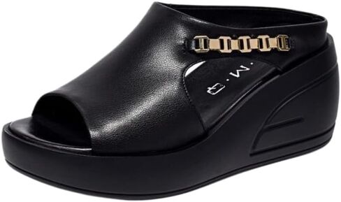 Women's leather open-toe platform slippers with a stylish round toe design. Suitable for summer leisure and beach vacations. in Kuwait
