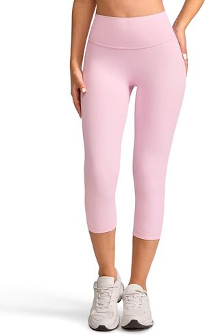 INGIA Womens High Waist No Front Seam Scrunch Capri Leggings 19 Inches V-Back Scrunch Booty Workouts Yoga Gym Pants in Saudi Arabia