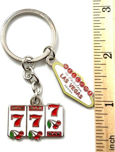 Westmon Works Las Vegas Nevada Keychain Metal Key Ring عطلة تذكارية مع علامة ترحيب وفتحة آلة ثلاثية 7 سحر in Kuwait