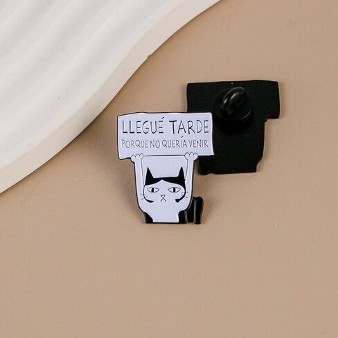 Llegue tarde porque no queria venir Spanish Quote Sarcastic Cat Introvert Humor Enamel Pin, Funny Chaotic Cat Meme Pin Brooch For Sassy Introvert Friend Coworker, Spanish Antisocial Humor Brooch Badge, Chaos Sarcasm Lapel Badges, Cute Cartoon Animal Gift, in Kuwait