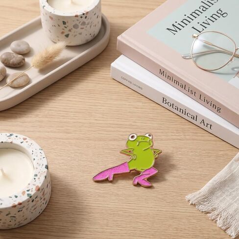 Mabor Funny Enamel Pins, Cute Frog Pin, Novelty Pink Boots Cartoon Frog Animal Brooch Pins, Cool Cartoon Lapel Pin for Bags Backpacks Badges Hats Jackets Clothes Decoration in Kuwait