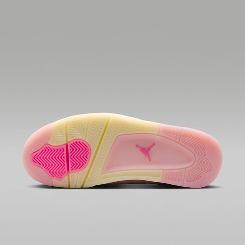 Air Jordan 4 Retro Women's Shoes (Pearl Pink/Coconut Milk/Muslin/Iced Carmine) in Kuwait