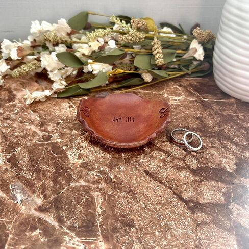 Pottery Ring Dish, 9th Wedding Anniversary with Tally Marks, for her in Saudi Arabia