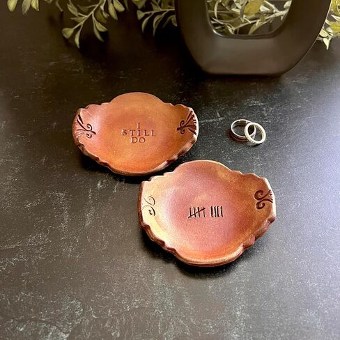 Pottery Ring Dish, 9th Wedding Anniversary with Tally Marks, for her in Saudi Arabia