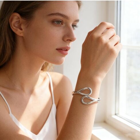 Elegant Silver Tone Spring-Loaded Bangle Hypoallergenic Stainless Steel & Minimalist Design in Kuwait