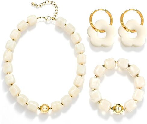 Chunky Beaded Necklaces for Women Large Square Acrylic Resin Beads Necklace Bracelet Boho Trendy Bold Statement Necklace Bracelet Earrings Colorful Summer Beaded Jewelry Set in Saudi Arabia