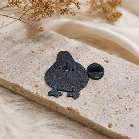 Funny Shy Duck Enamel Pin - Humor Internet Meme Duck Pins Brooch for backpack, jackets, Hats. Fun Animal Brooches Gift for Friends, Family and Students in Saudi Arabia