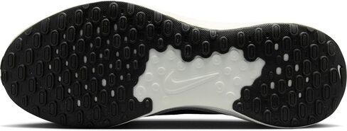 Nike Men's Revolution 7 Sneaker in Kuwait