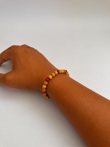 Palo Santo Wood Bracelet 6mm with Huayruro Seeds – Handmade Bursera Graveolens Beaded Jewelry – Artisan Style from Peru in Saudi Arabia