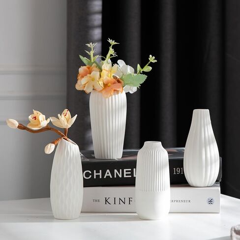 Kimdio White Ceramic Bud Vase for Table Decor, 12pcs Small Pottery Vases for Flowers Mini Ceramic Vases for Pampas Grass Vase Bulk for Wedding Dining Room Christmas Home in Saudi Arabia