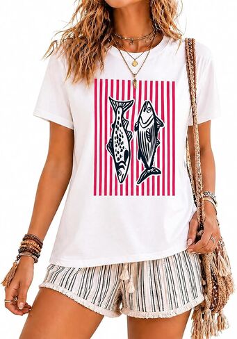 Cute Graphic Tees for Women Vintage Y2K Oversized Beach Shirt Baggy Summer Tops for Teens Preppy Clothes in Saudi Arabia