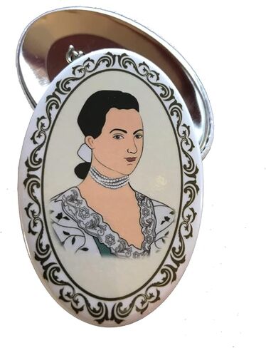 Colonial Costume Women Accessories, 1776 Revolutionary War, Deluxe Keepsake Set with Mob Cap, Apron, Shawl, Abigail Button, Abigail Adams Letter, Declaration Broadside & Apple Pan Dowdy Recipe in Saudi Arabia