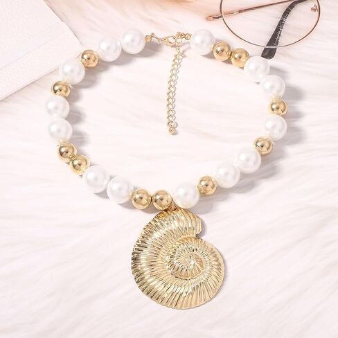 Chunky 14K Gold Pearl Conch Statement Necklace Exaggerated Large Round Balls Beaded Choker Seashell Collar Necklace Dainty Beach Ocean Jewelry for Women in Saudi Arabia