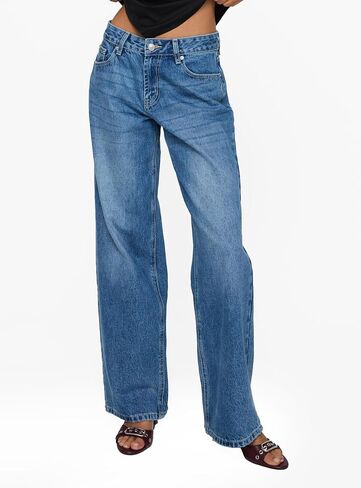 Princess Polly Women's Serenitia Mid Rise Straight Leg Jeans Light Wash in Kuwait